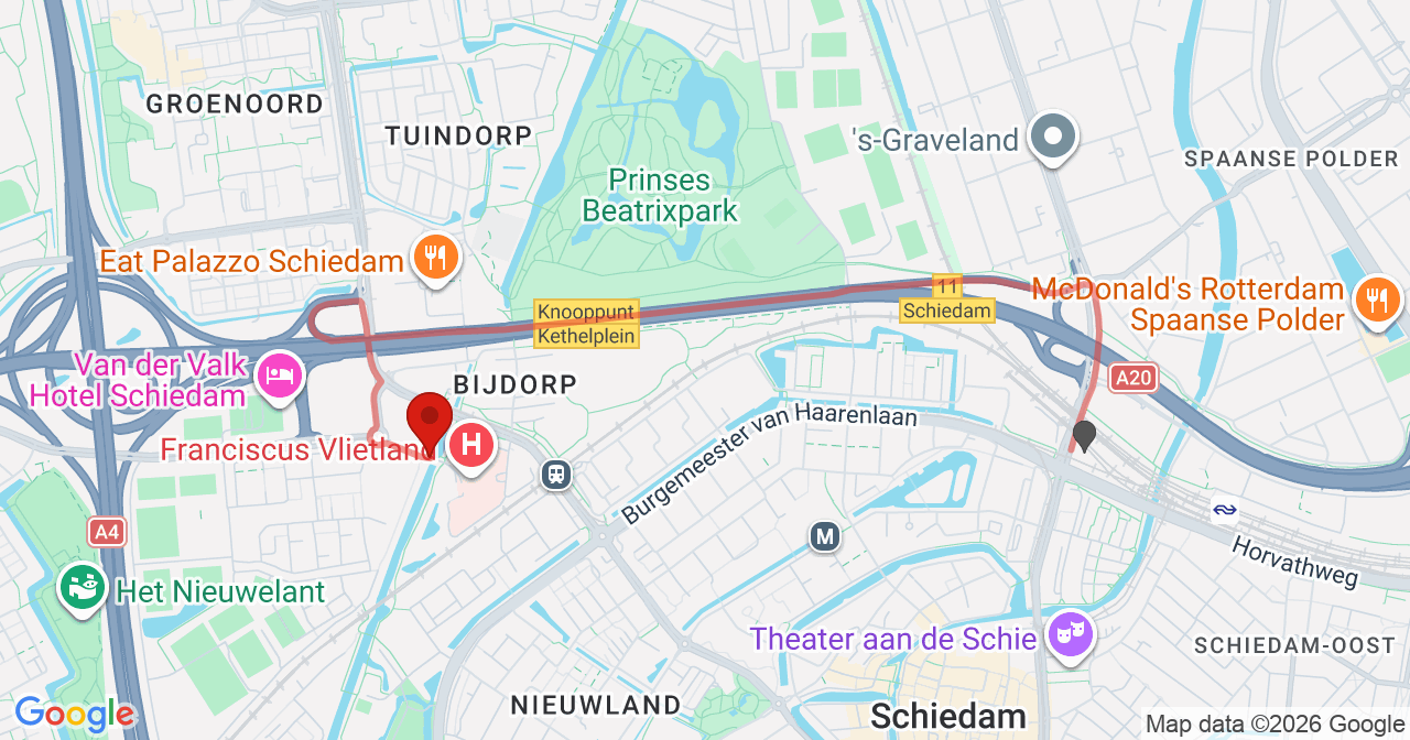 Kaart van het incident in Schiedam met berekende routes vanaf gealarmeerde posten