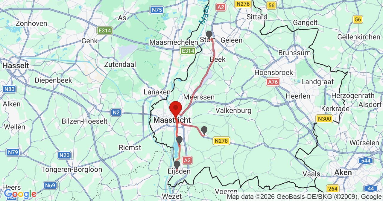 Kaart van het incident in Maastricht met de aanrijroutes van de gealarmeerde eenheden