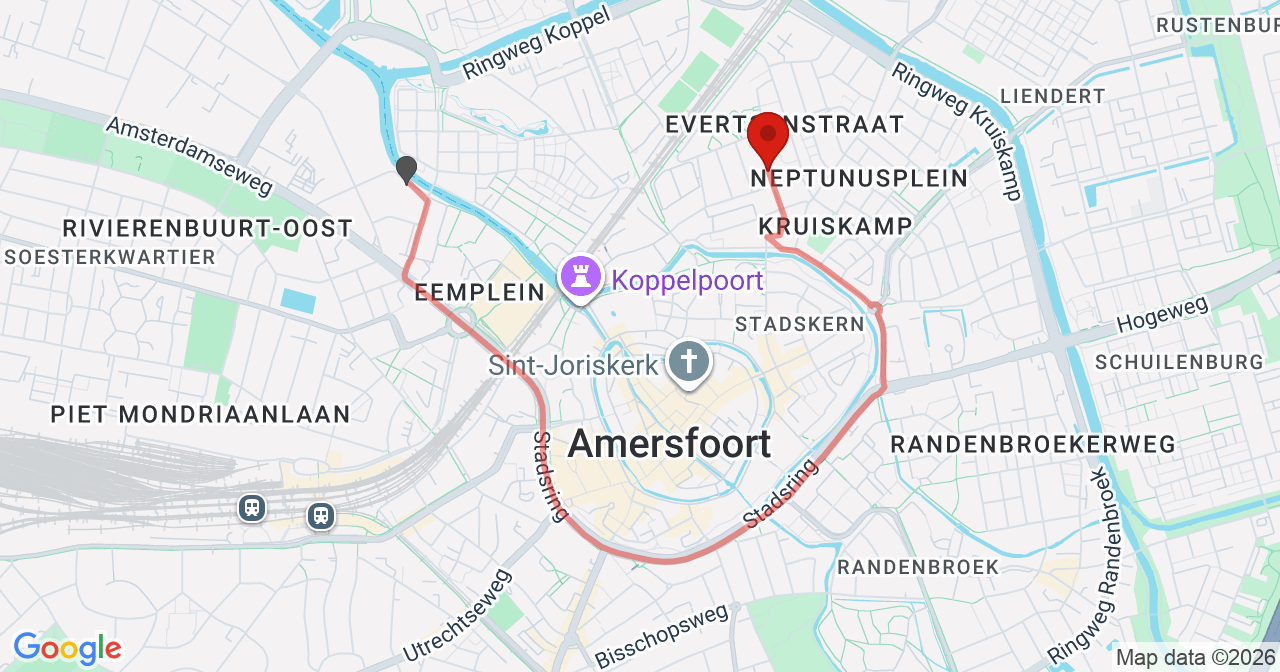 Kaart van het incident in Amersfoort met de aanrijroutes van de gealarmeerde eenheden