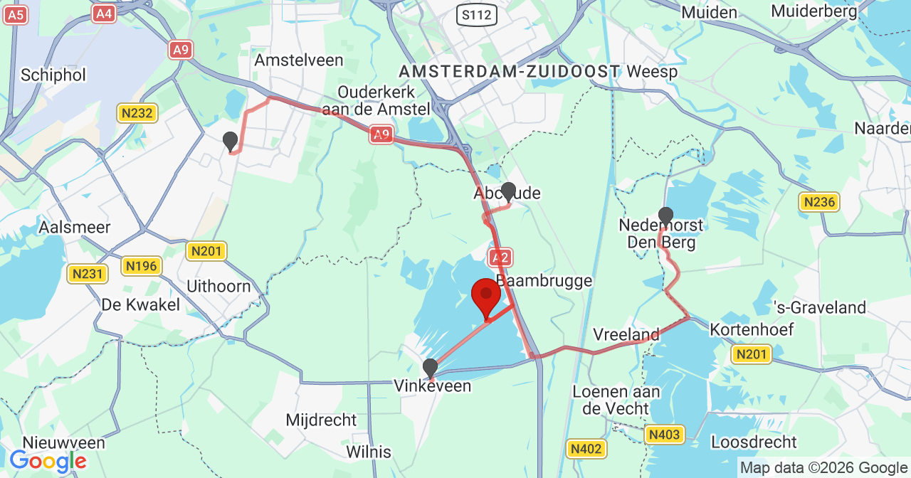 Kaart van het incident in Vinkeveen met de aanrijroutes van de gealarmeerde eenheden