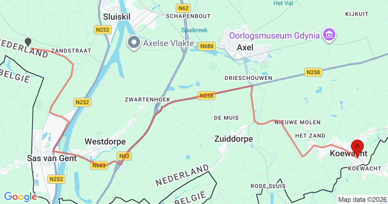 Kaart van het incident in Koewacht met de aanrijroutes van de gealarmeerde eenheden