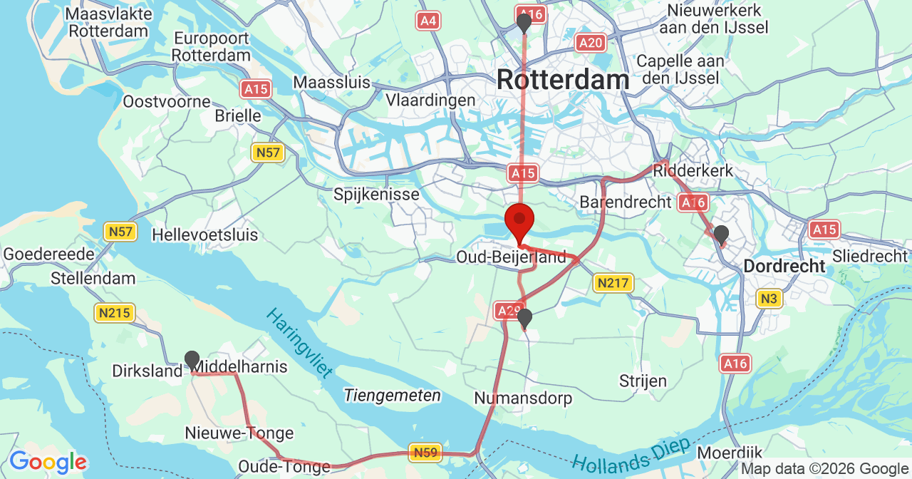 Kaart van het incident in Oud-Beijerland met de aanrijroutes van de gealarmeerde eenheden