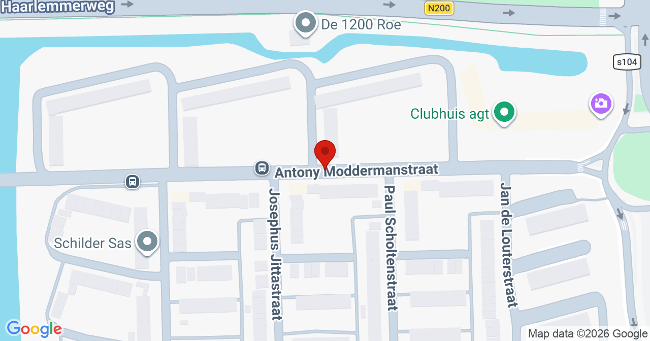 Kaart van het incident in Amsterdam met berekende routes vanaf gealarmeerde posten