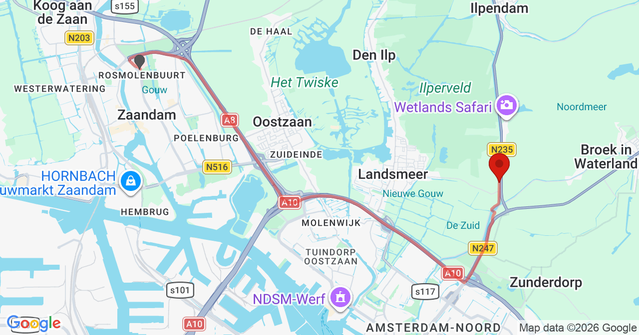Kaart van het incident in Landsmeer met de aanrijroutes van de gealarmeerde eenheden