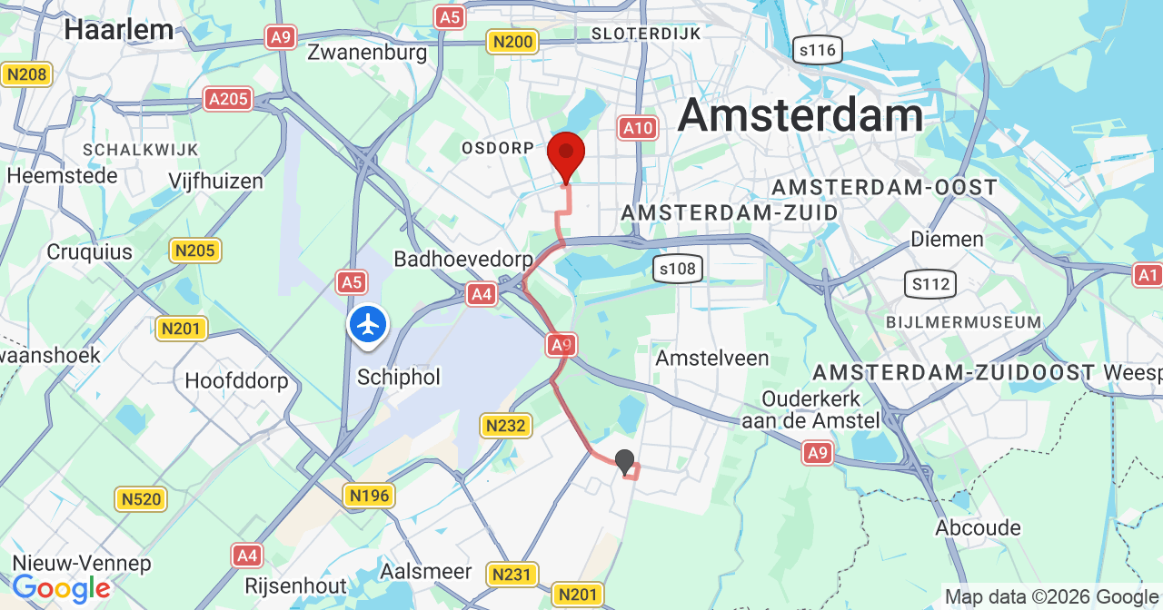Kaart van het incident in Amsterdam met de aanrijroutes van de gealarmeerde eenheden