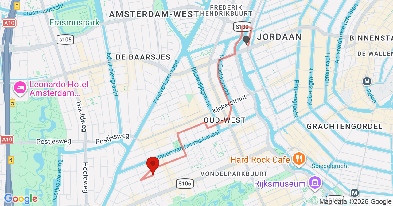 Kaart van het incident in Amsterdam met de aanrijroutes van de gealarmeerde eenheden
