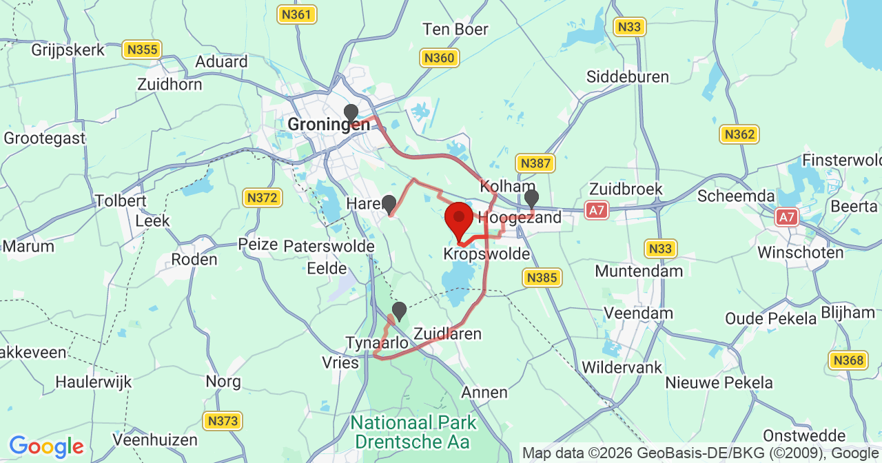 Kaart van het incident in Kropswolde met de aanrijroutes van de gealarmeerde eenheden
