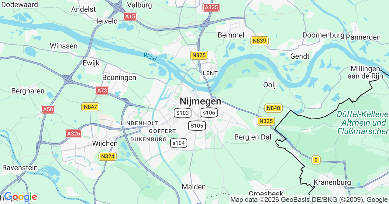 Kaart van het incident in Nijmegen met berekende routes vanaf gealarmeerde posten