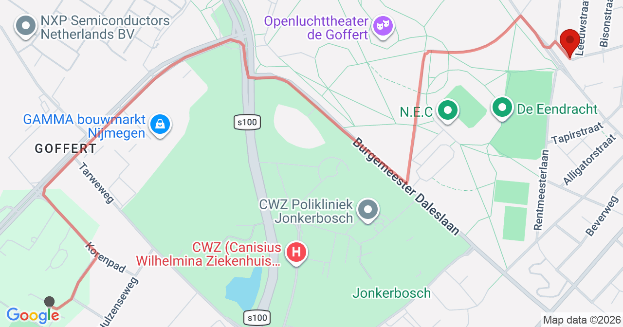 Kaart van het incident in Nijmegen met berekende routes vanaf gealarmeerde posten