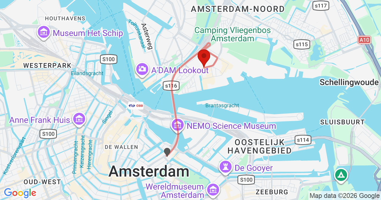 Kaart van het incident in Amsterdam met berekende routes vanaf gealarmeerde posten