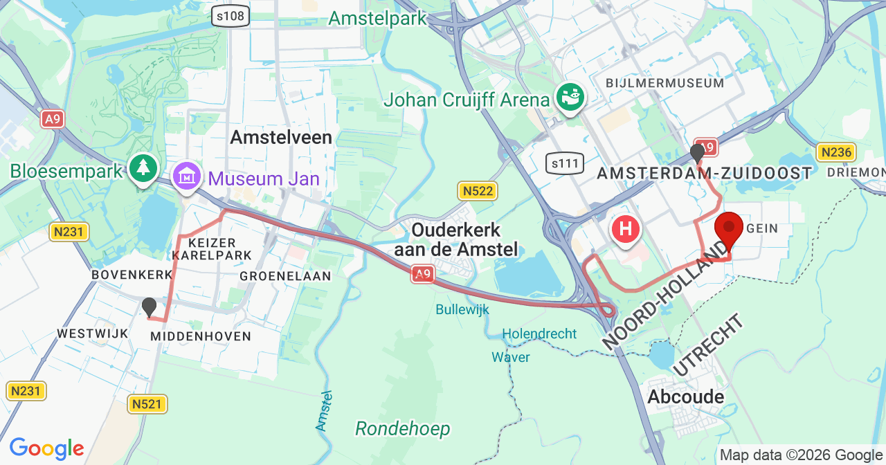 Kaart van het incident in Amsterdam met de aanrijroutes van de gealarmeerde eenheden