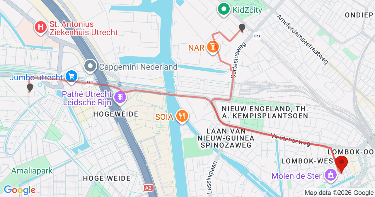 Kaart van het incident in Utrecht met de aanrijroutes van de gealarmeerde eenheden