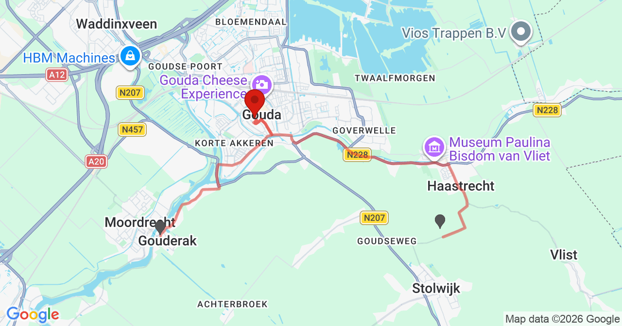 Kaart van het incident in Gouda met de aanrijroutes van de gealarmeerde eenheden