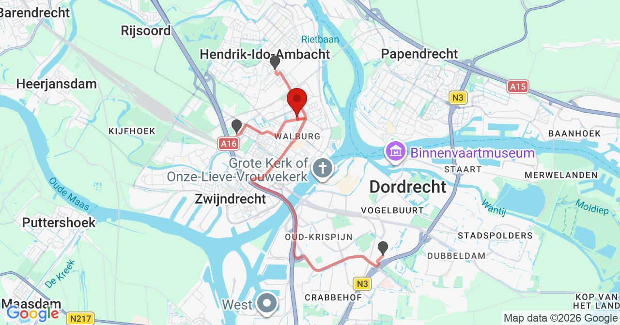 Kaart van het incident in Zwijndrecht met de aanrijroutes van de gealarmeerde eenheden