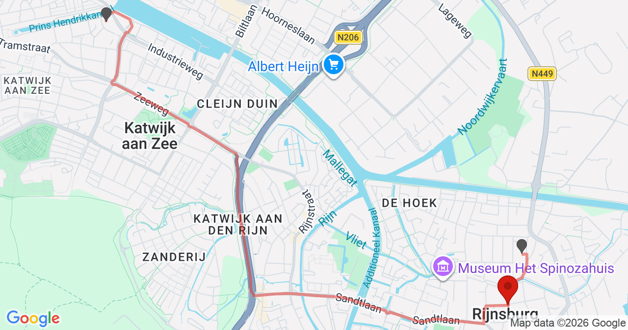 Kaart van het incident in Rijnsburg met de aanrijroutes van de gealarmeerde eenheden