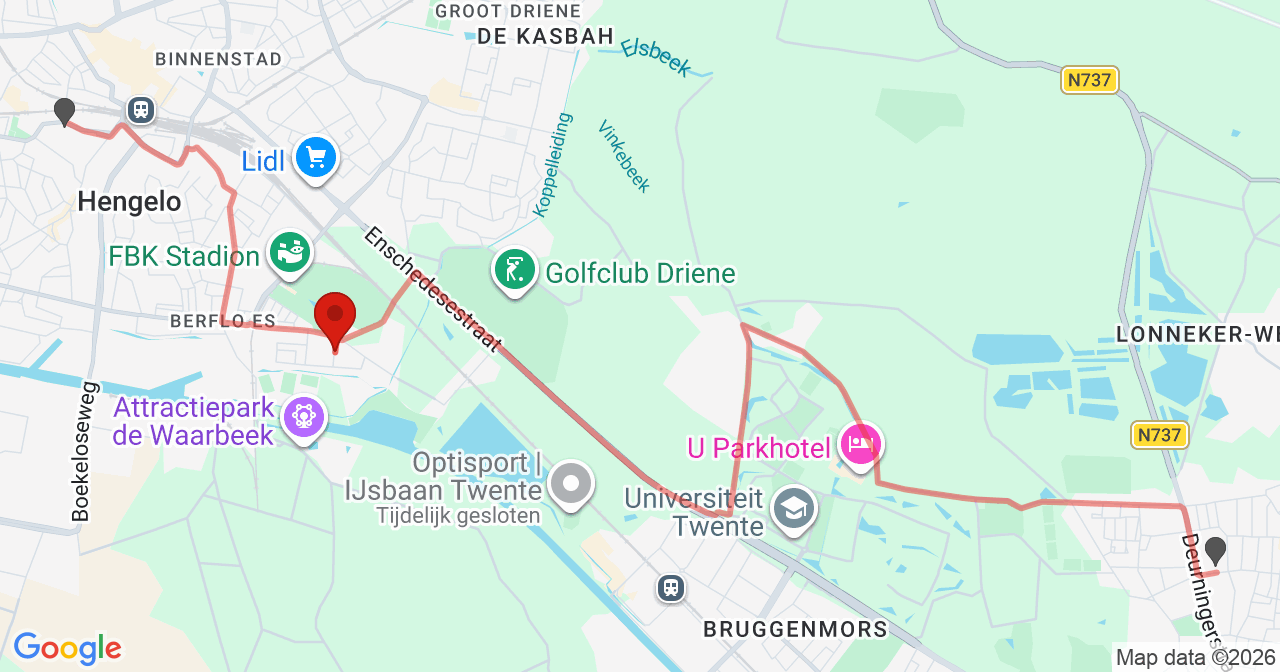 Kaart van het incident in Hengelo met de aanrijroutes van de gealarmeerde eenheden
