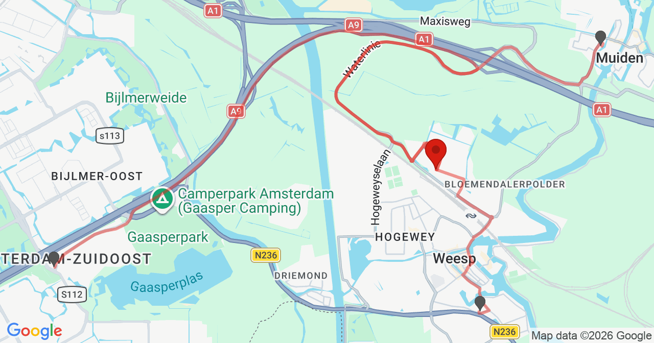 Kaart van het incident in Weesp met de aanrijroutes van de gealarmeerde eenheden