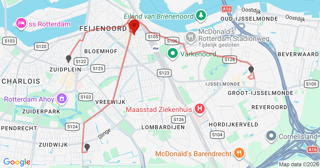 Kaart van het incident in Rotterdam met de aanrijroutes van de gealarmeerde eenheden