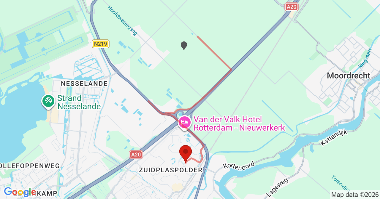 Kaart van het incident in Nieuwerkerk met de aanrijroutes van de gealarmeerde eenheden