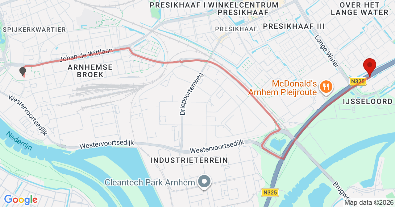 Kaart van het incident in Arnhem met de aanrijroutes van de gealarmeerde eenheden