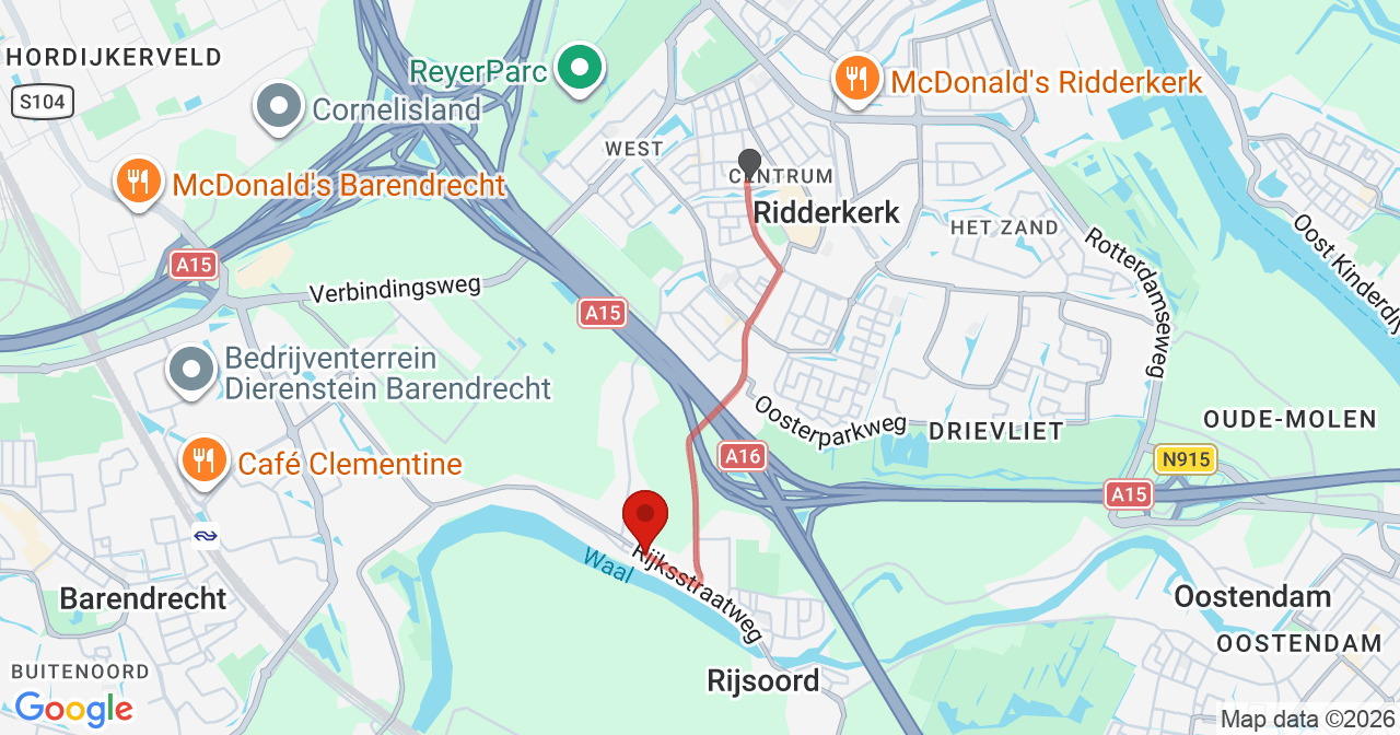 Kaart van het incident in Ridderkerk met de aanrijroutes van de gealarmeerde eenheden