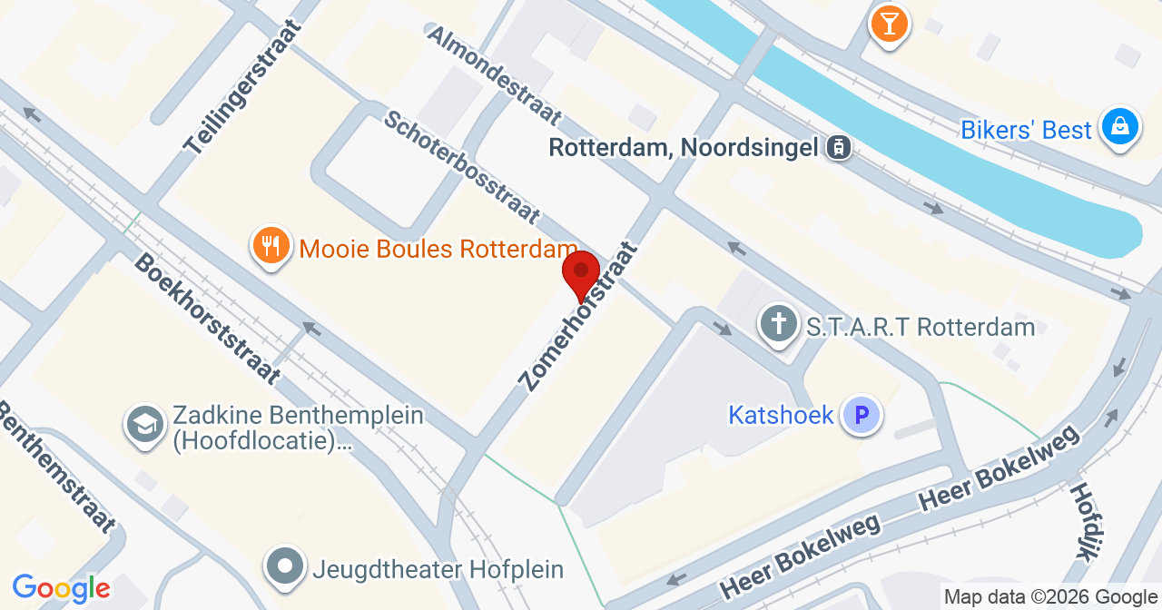 Kaart van het incident in Rotterdam met de aanrijroutes van de gealarmeerde eenheden