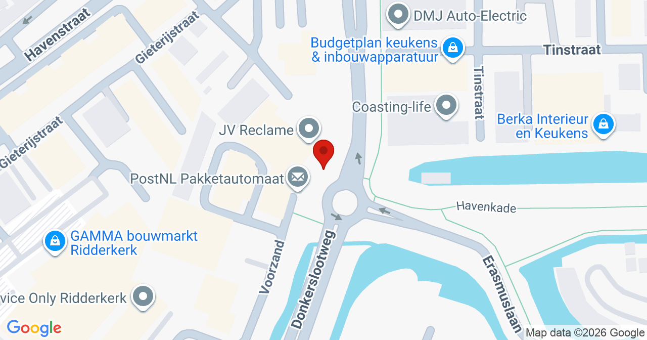 Kaart van het incident in Ridderkerk met de aanrijroutes van de gealarmeerde eenheden