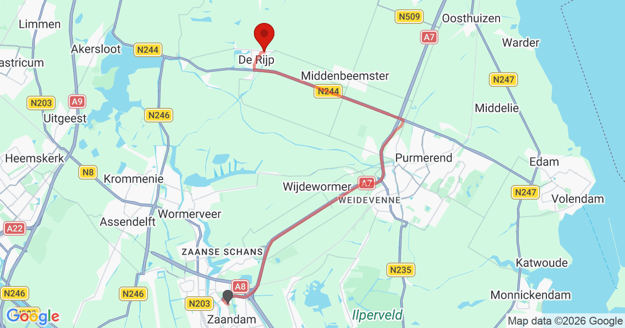 Kaart van het incident in De Rijp met de aanrijroutes van de gealarmeerde eenheden