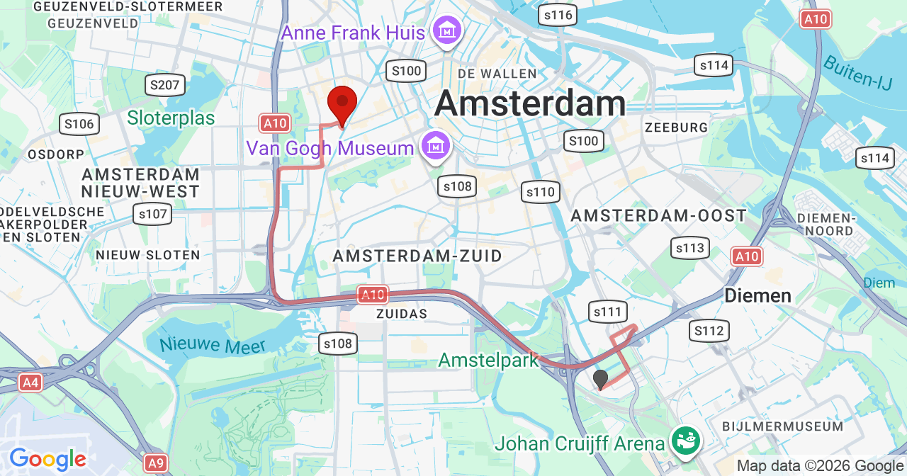 Kaart van het incident in Amsterdam met de aanrijroutes van de gealarmeerde eenheden