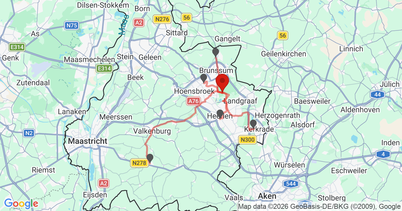 Kaart van het incident in Heerlen met de aanrijroutes van de gealarmeerde eenheden