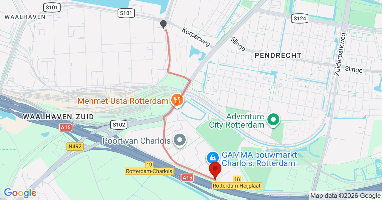 Kaart van het incident in Rotterdam met de aanrijroutes van de gealarmeerde eenheden