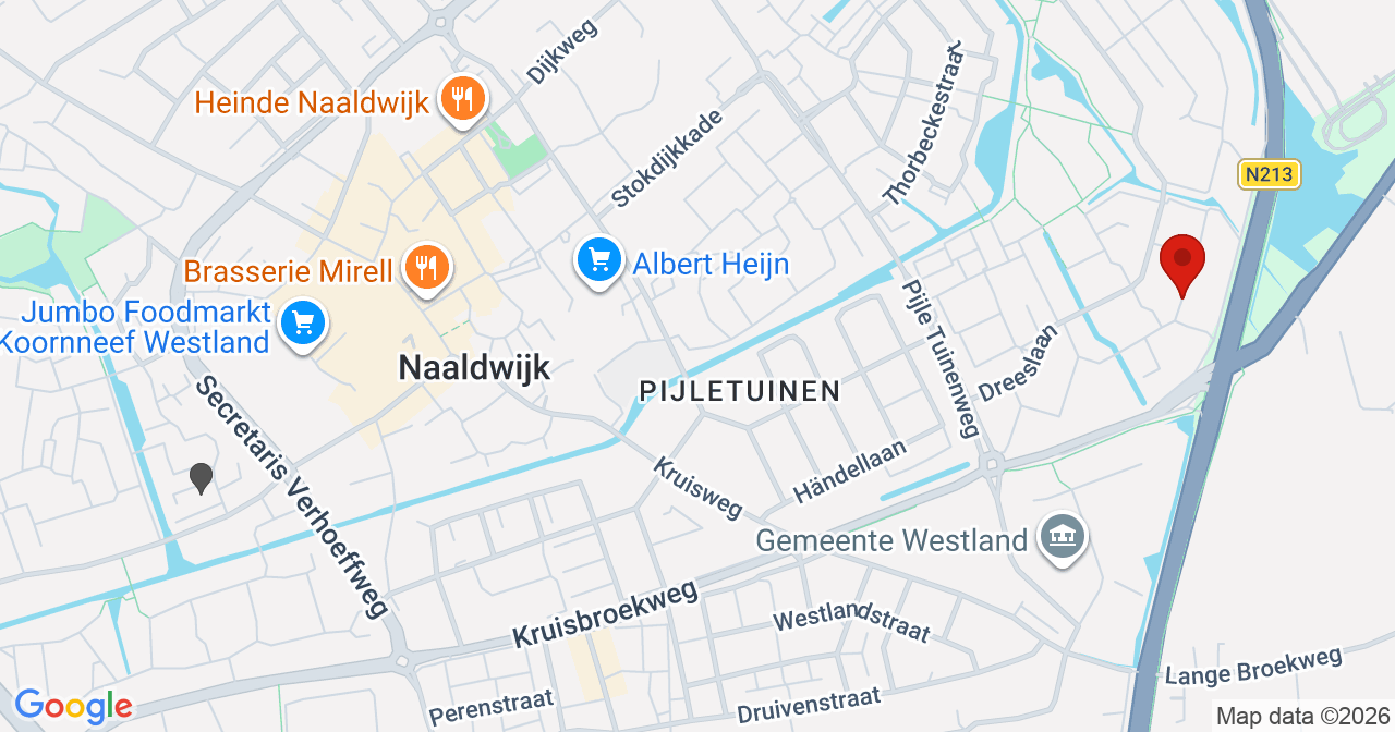 Kaart van het incident in Naaldwijk met de aanrijroutes van de gealarmeerde eenheden