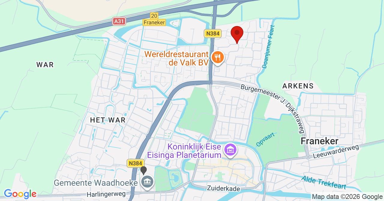 Kaart van het incident in Franeker met de aanrijroutes van de gealarmeerde eenheden