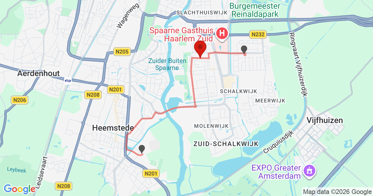 Kaart van het incident in Haarlem met de aanrijroutes van de gealarmeerde eenheden