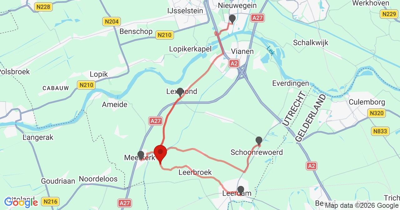 Kaart van het incident in Leerbroek met de aanrijroutes van de gealarmeerde eenheden