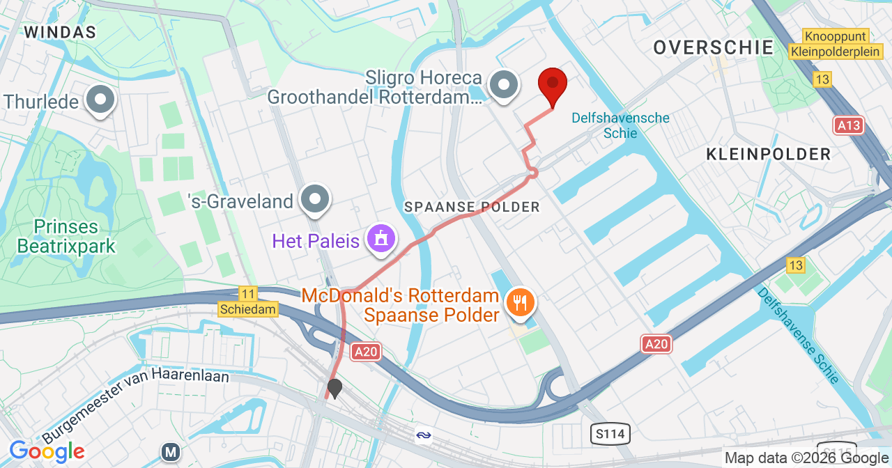 Kaart van het incident in Rotterdam met de aanrijroutes van de gealarmeerde eenheden