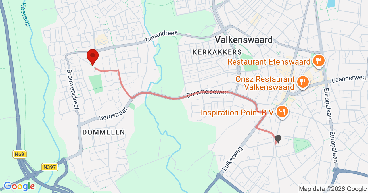 Kaart van het incident in Valkenswaard met de aanrijroutes van de gealarmeerde eenheden