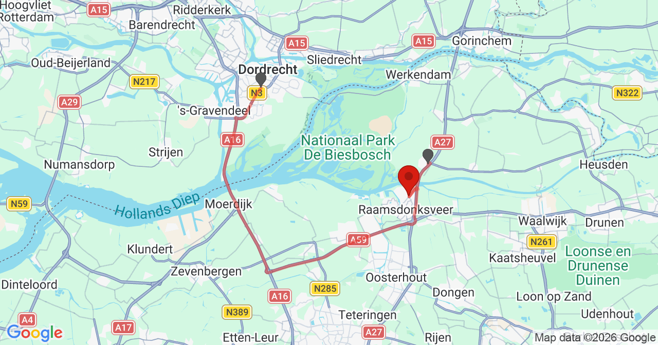 Kaart van het incident in Raamsdonksveer met de aanrijroutes van de gealarmeerde eenheden