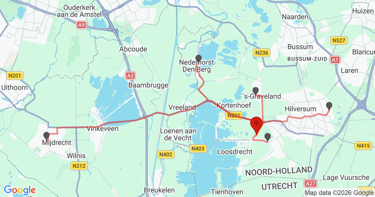 Kaart van het incident in Loosdrecht met de aanrijroutes van de gealarmeerde eenheden