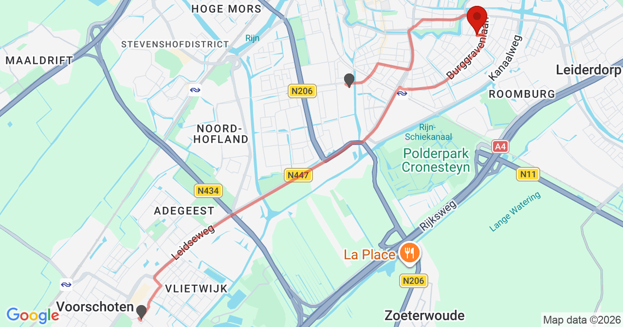 Kaart van het incident in Leiden met de aanrijroutes van de gealarmeerde eenheden