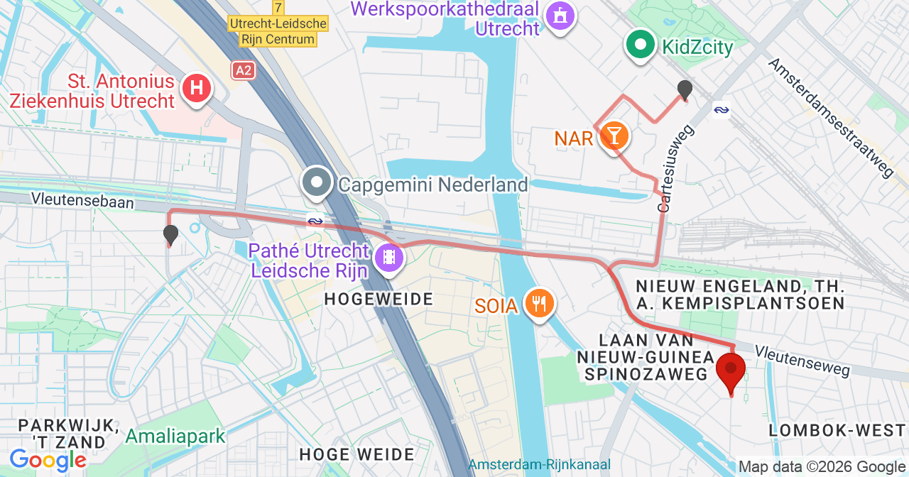 Kaart van het incident in Utrecht met de aanrijroutes van de gealarmeerde eenheden