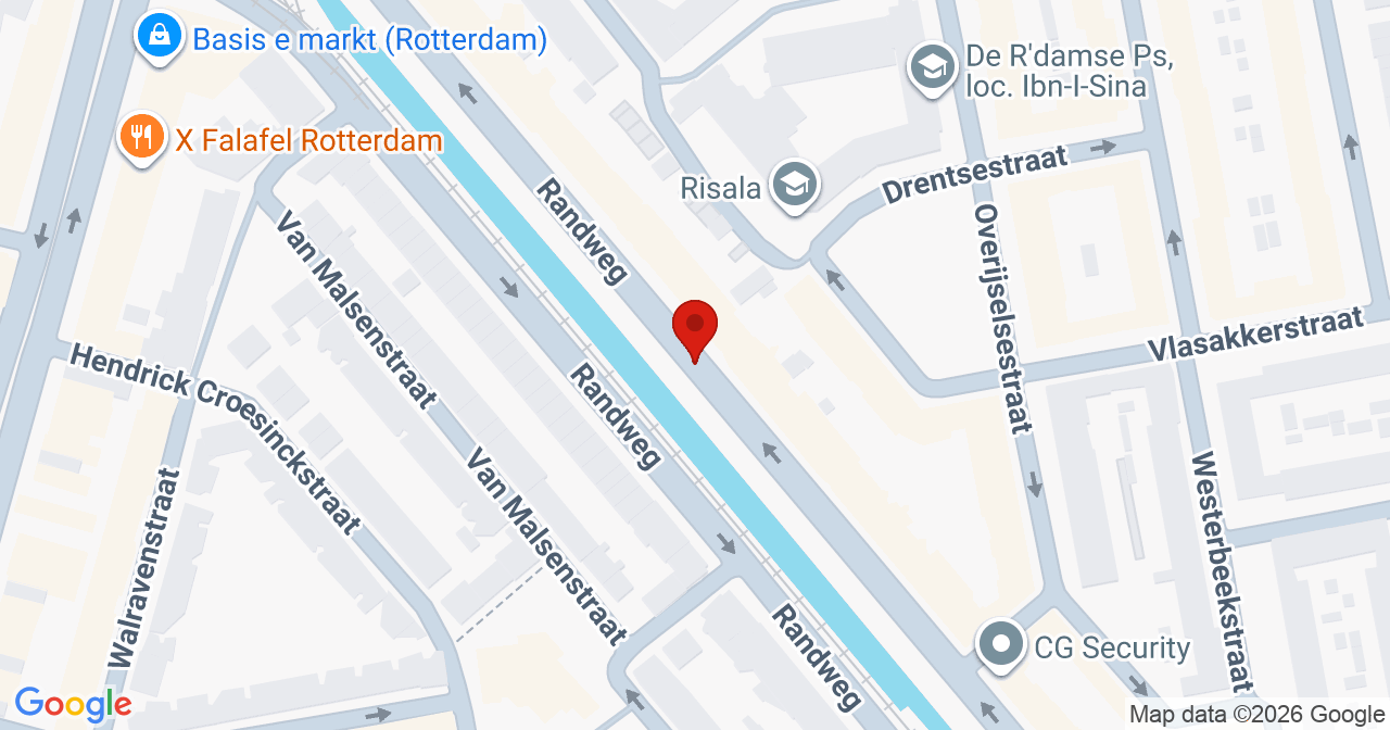 Kaart van het incident in Rotterdam met de aanrijroutes van de gealarmeerde eenheden