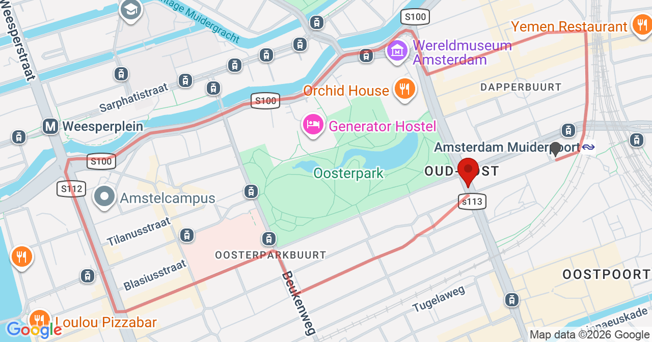 Kaart van het incident in Amsterdam met de aanrijroutes van de gealarmeerde eenheden