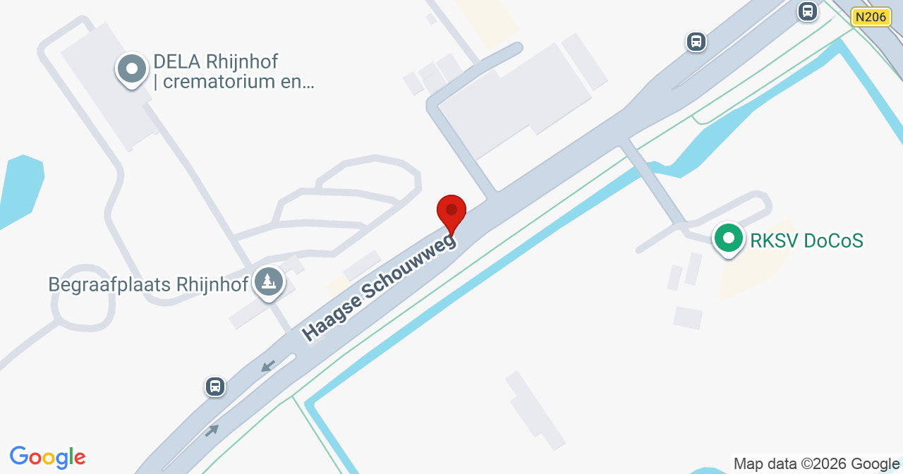 Kaart van het incident in Leiden met de aanrijroutes van de gealarmeerde eenheden