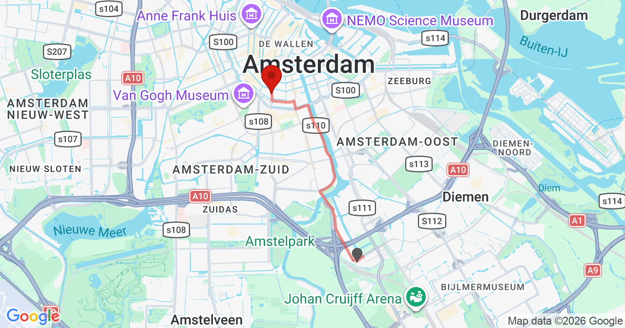 Kaart van het incident in Amsterdam met de aanrijroutes van de gealarmeerde eenheden