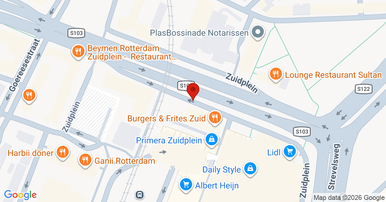 Kaart van het incident in Rotterdam met de aanrijroutes van de gealarmeerde eenheden