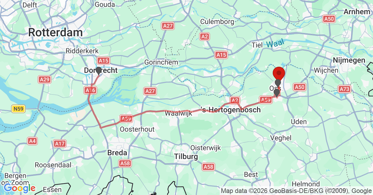 Kaart van het incident in Oss met de aanrijroutes van de gealarmeerde eenheden