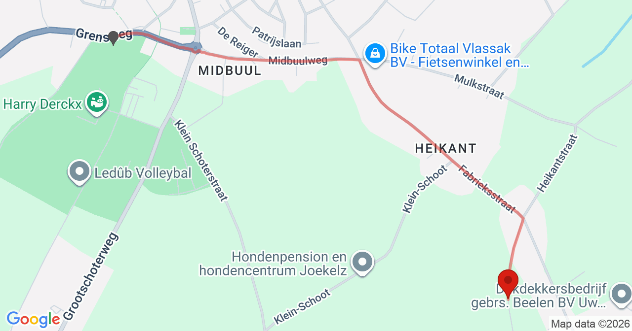 Kaart van het incident in Budel met de aanrijroutes van de gealarmeerde eenheden