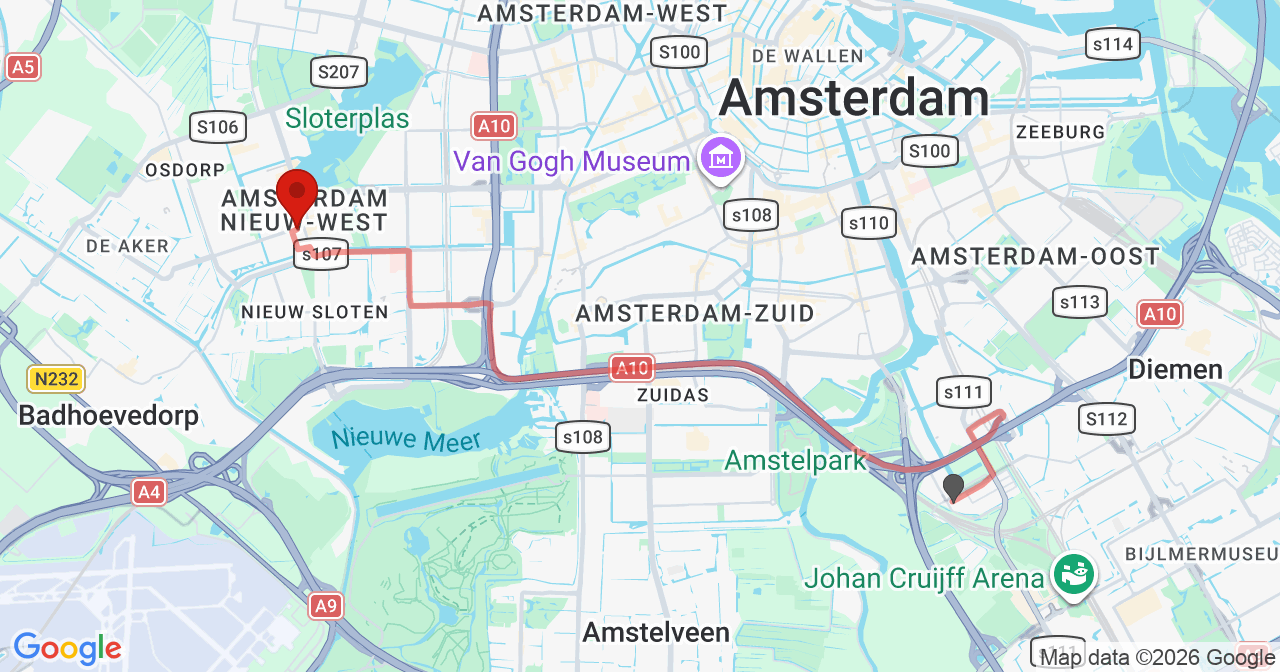 Kaart van het incident in Amsterdam met de aanrijroutes van de gealarmeerde eenheden
