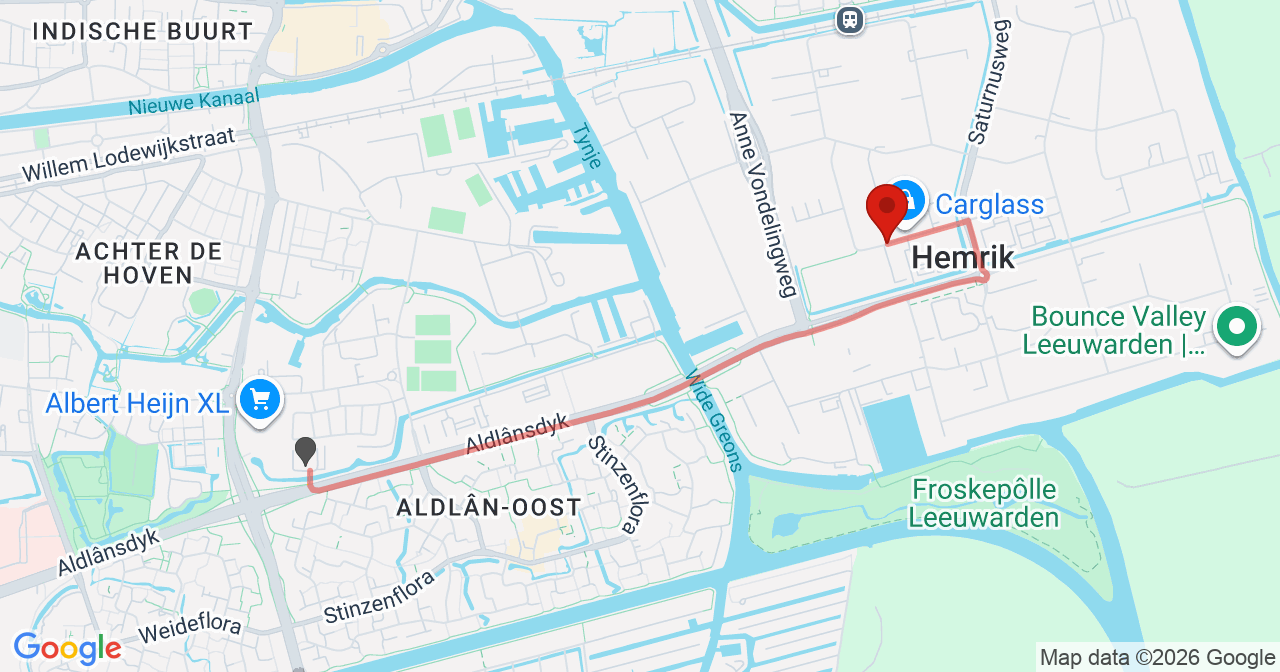 Kaart van het incident in Leeuwarden met de aanrijroutes van de gealarmeerde eenheden